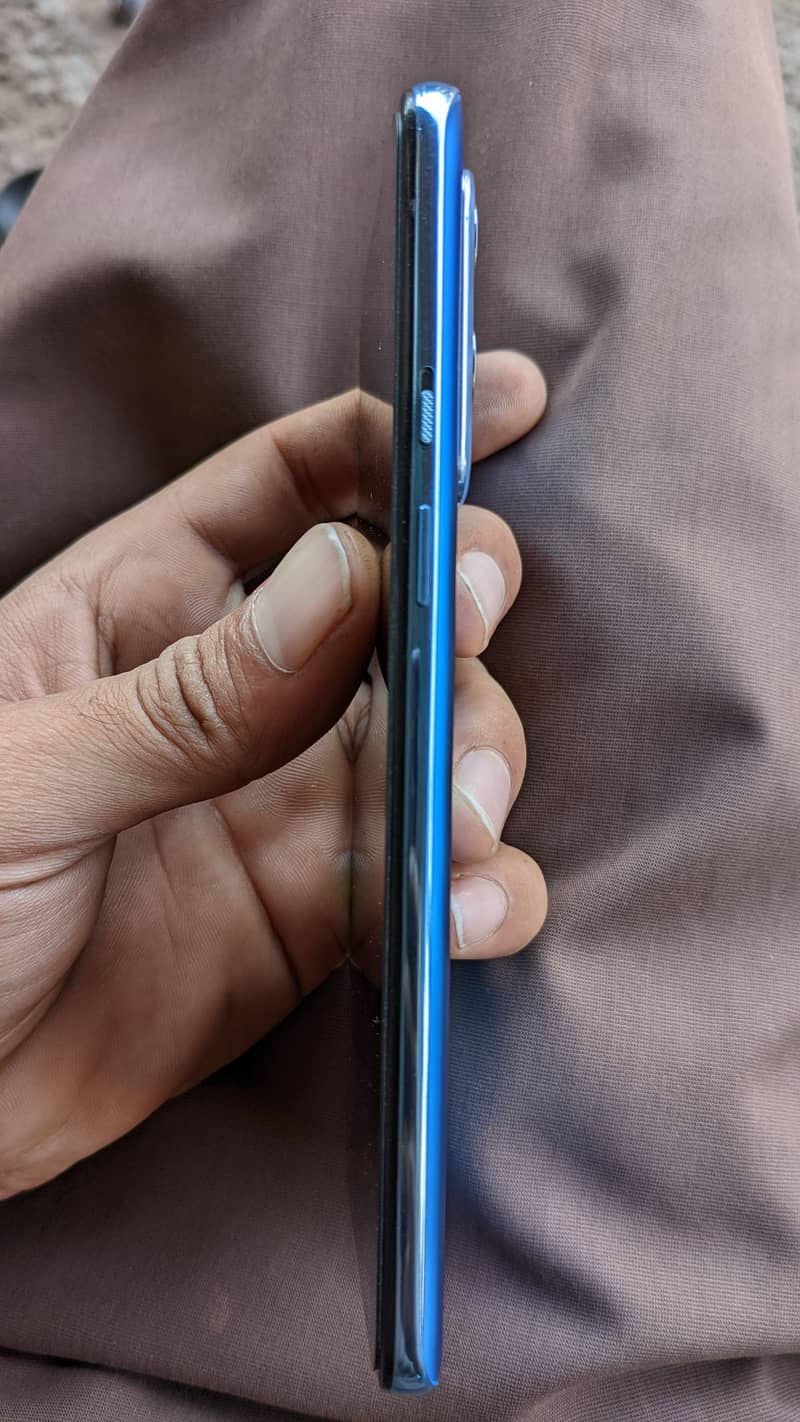 OnePlus 9  8/128 2