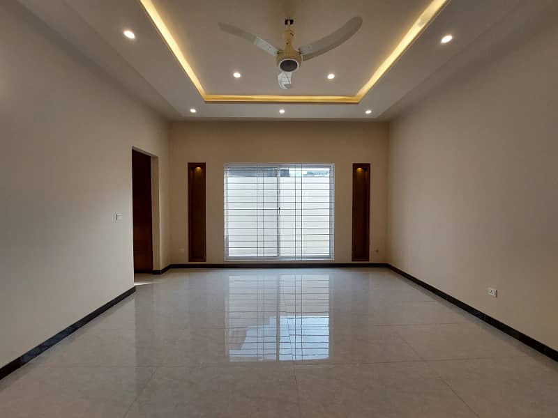 1 Kanal House For Rent In Bahria Town 8