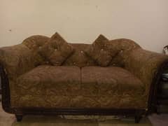 Best quality Original wooden sofa for sale in Best condition