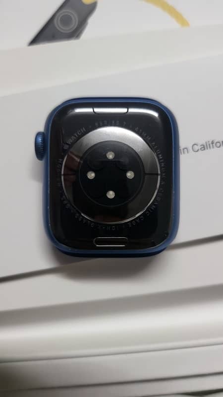 apple watch series 7 with box 5