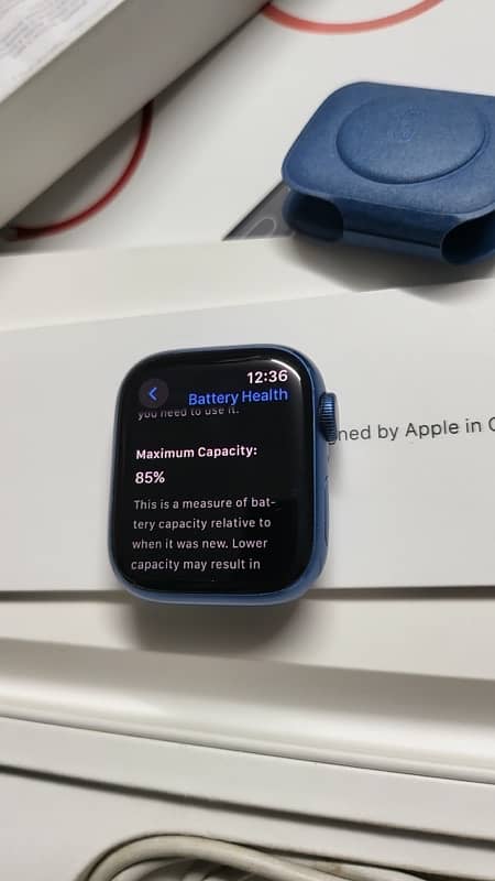 apple watch series 7 with box 6