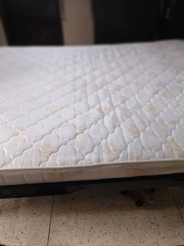 mattress 4