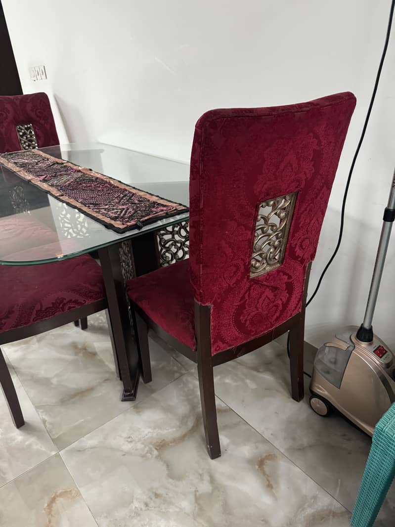 Dinning table with chairs 2