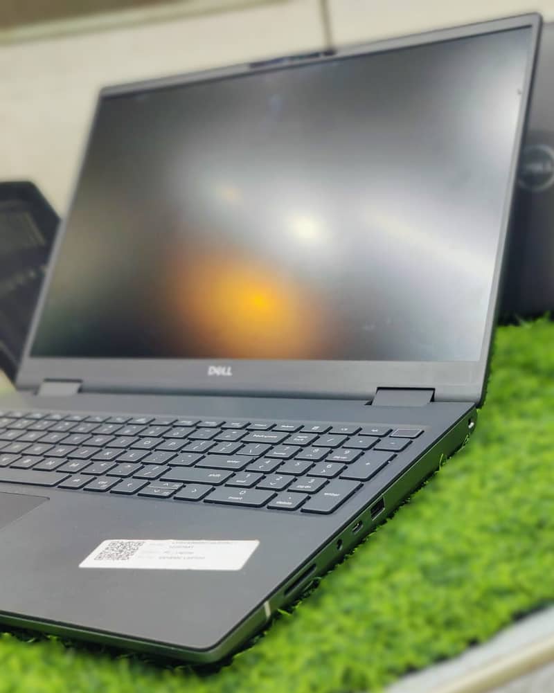 dell laptop | dell precision 7670  i9-12950HX  ,,16inch” 3