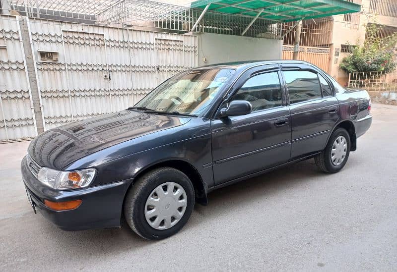 Toyota Corolla XE 2000 2