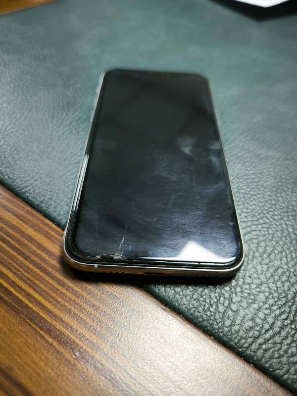 Iphone 11 Pro PTA Approved 13