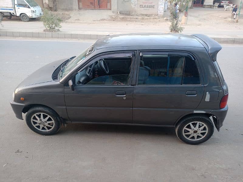 Daihatsu Cuore 2009 8