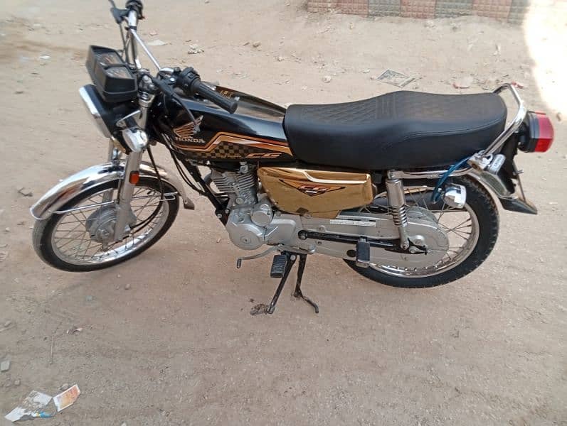 Honda 125 Gold edition 0