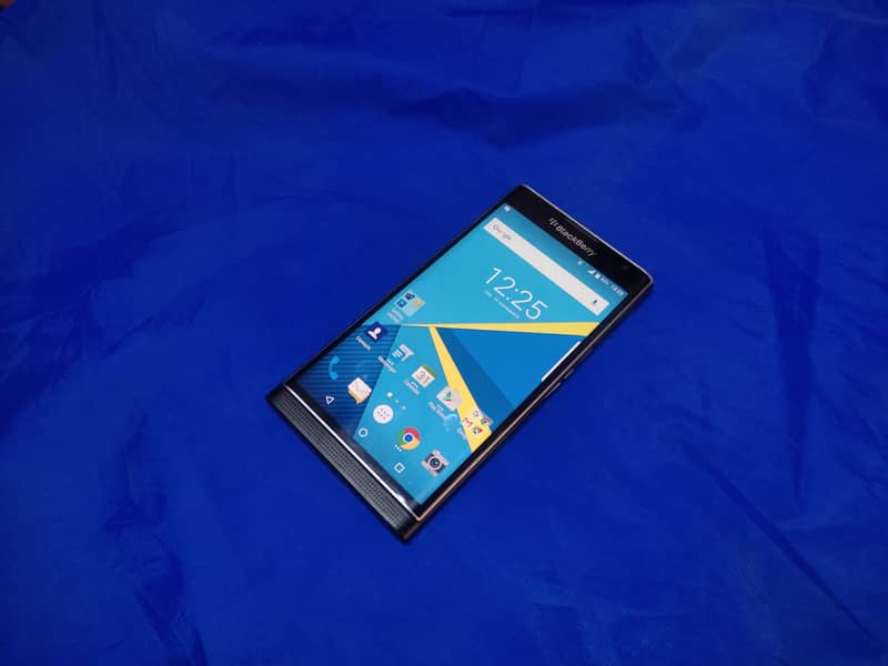 Blackberry Priv OFFICIAL PTA Saaf or genuine 9/10 2