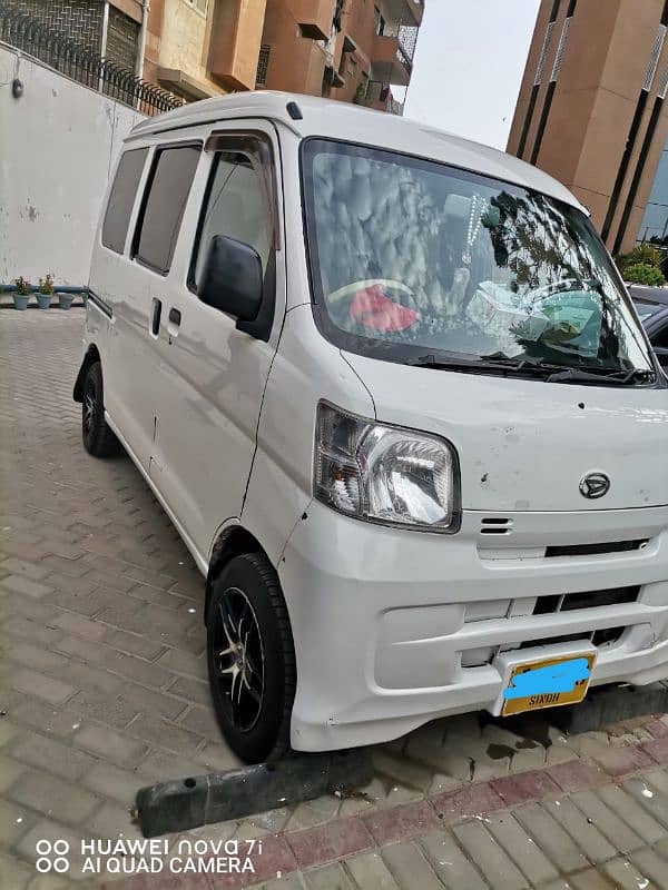 Daihatsu Hijet 2011 every Mazda Nissan 2