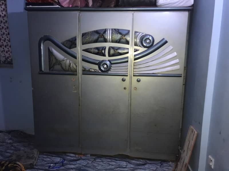 ALMARI URGENT SALE 3