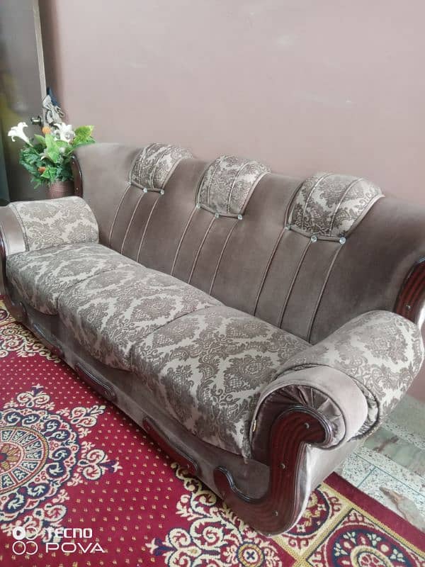 7 seater sofa set  with center table 1