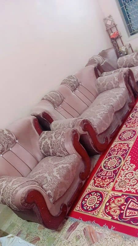 7 seater sofa set  with center table 3