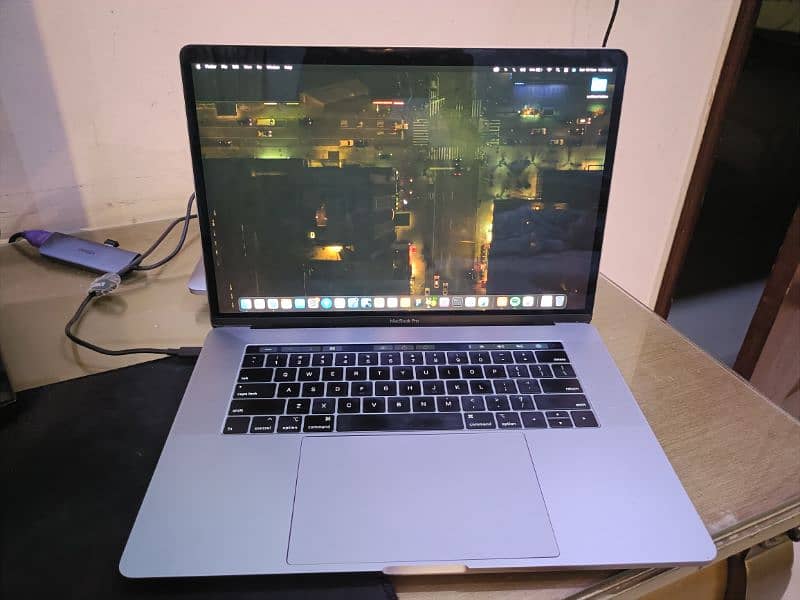 Apple Macbook Pro 2018 2