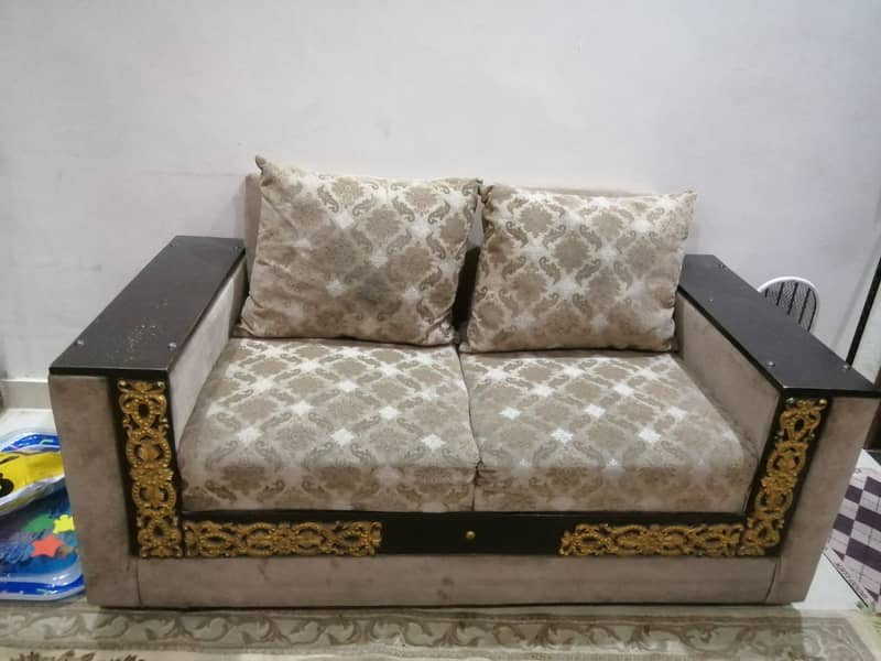 All furniture for sale in cheapest prize 3