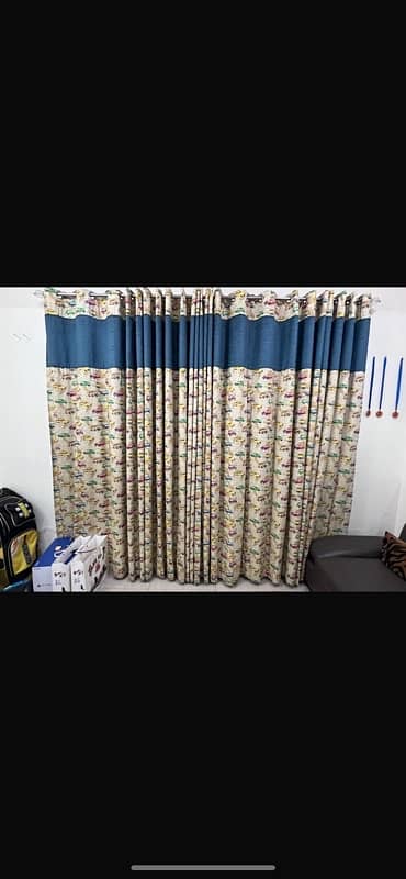 Kid’s curtain 0