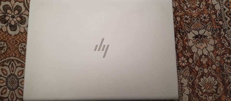 Leptop Elitebook 840 G6 Available 5