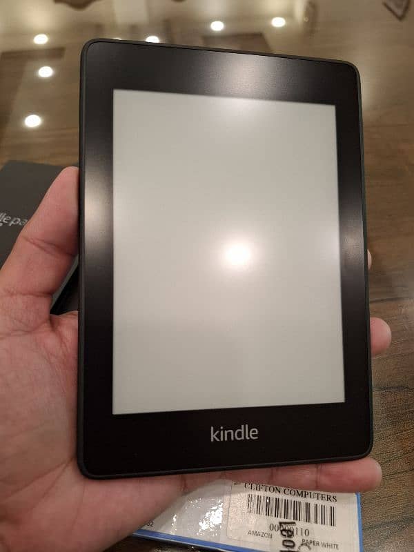 Kindle Paperwhite 10th Gen 2018 4