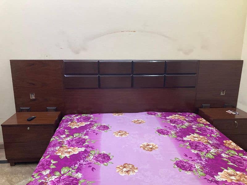 brand new bed with 2 side tables for urgent sale 5