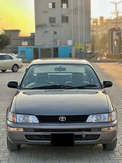 Toyota Corolla XE 2001