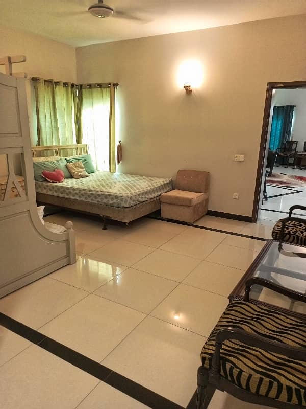 1 Kanal Fully Furnished Lower Portion Available For Rent Also Available For Long And Short Time 20