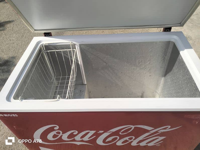 Coke deep freezer all ok good condition total original 3