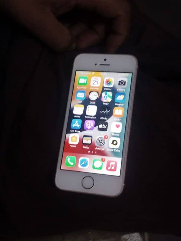 I phone se 1