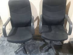 2 OFFICE CHAIRS(new condition)