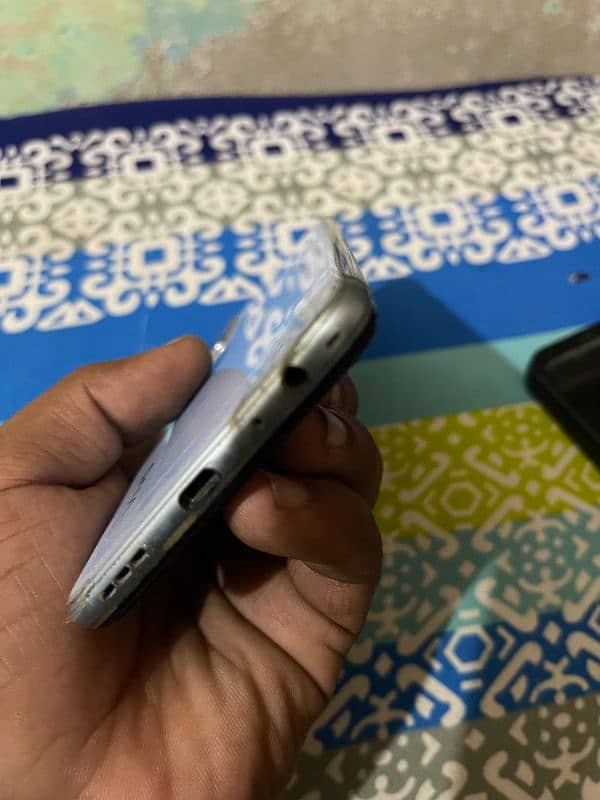 vivo y12s fresh and original condition only kit 2