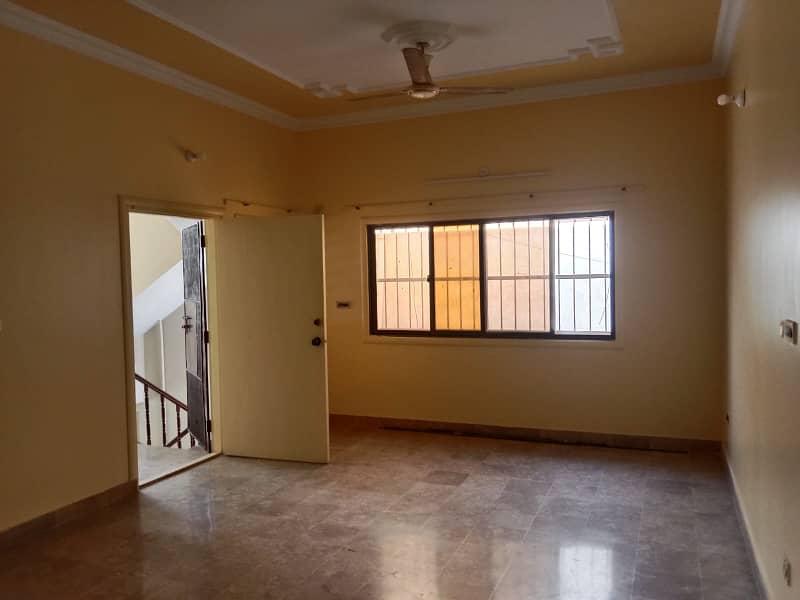 two bed dd 2nd floor portion for rent in johar ( PIA Society) 3