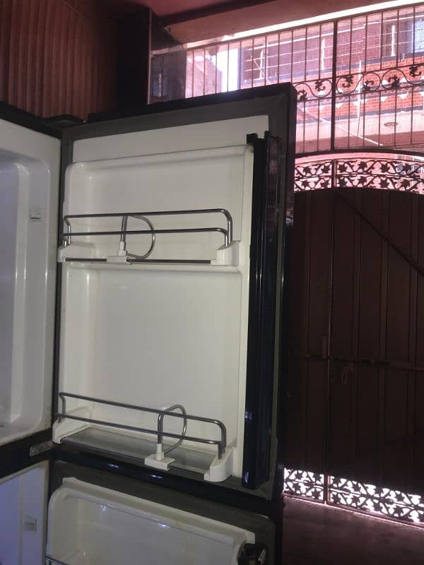 Dawlance Double door Inverter refrigerator 15