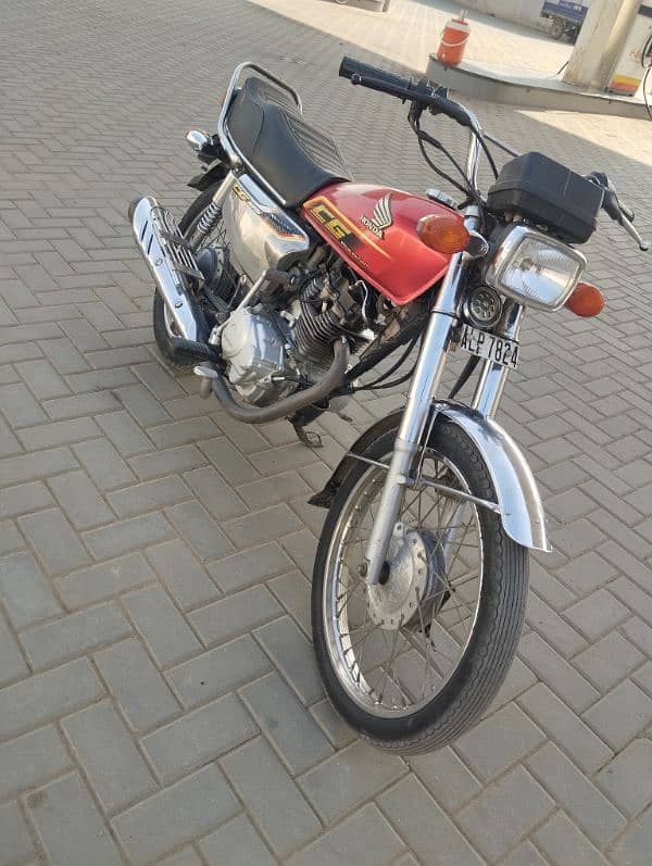 Honda 125 model 2022 self start 4