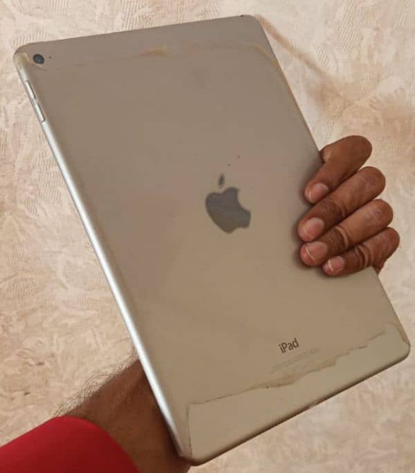 03090789029 Only Call iPAD Air 2 9