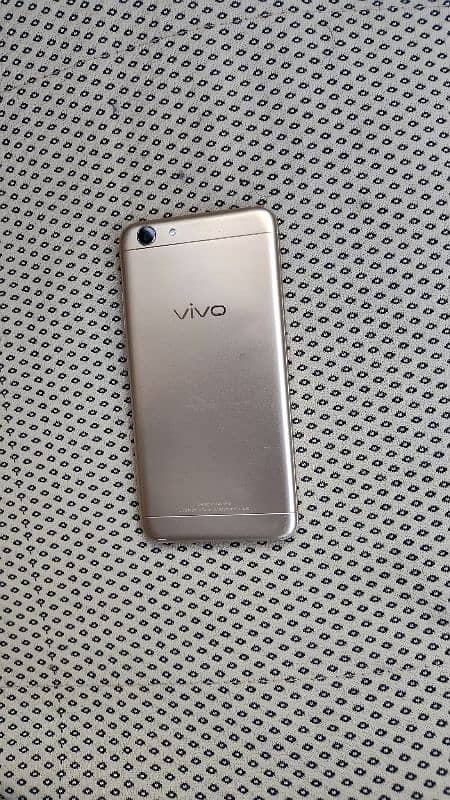 vivo 1606 official pta approved 2GB 16GB with complete box 0