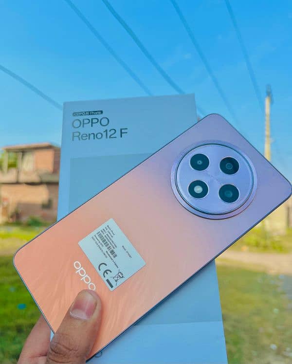 OPPO Reno 12 f 2