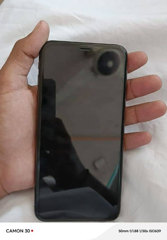 iphone xs max non pta ( location jampur ) 1