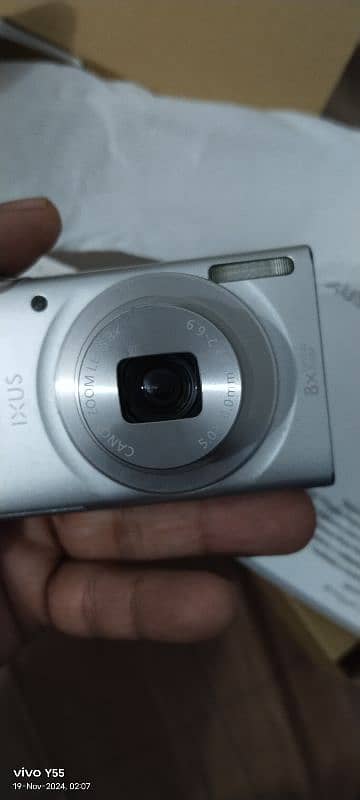 Canon IXUS 185 8