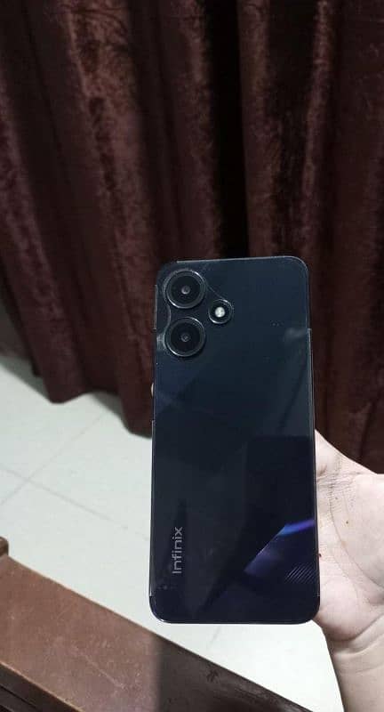 Infinix Hot 30 Play 4/64 3