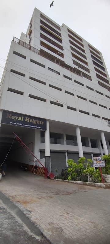 3 Bed With Roof For Sale in Royal Heights Saddar Karachi 9