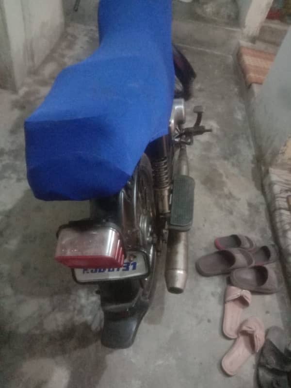 hi speed bike 70cc 2016 all ok good condition 1