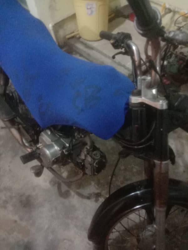 hi speed bike 70cc 2016 all ok good condition 2