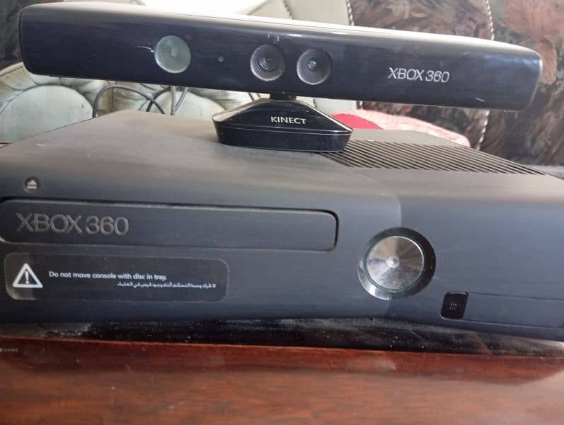 Xbox 360 kinetic 4gb 2