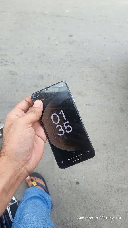 Google pixel 4A 5G 4