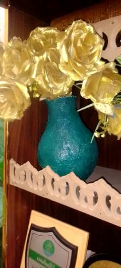 Hand made flower vase