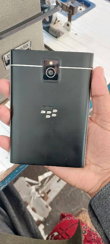 Blackberry passport 1