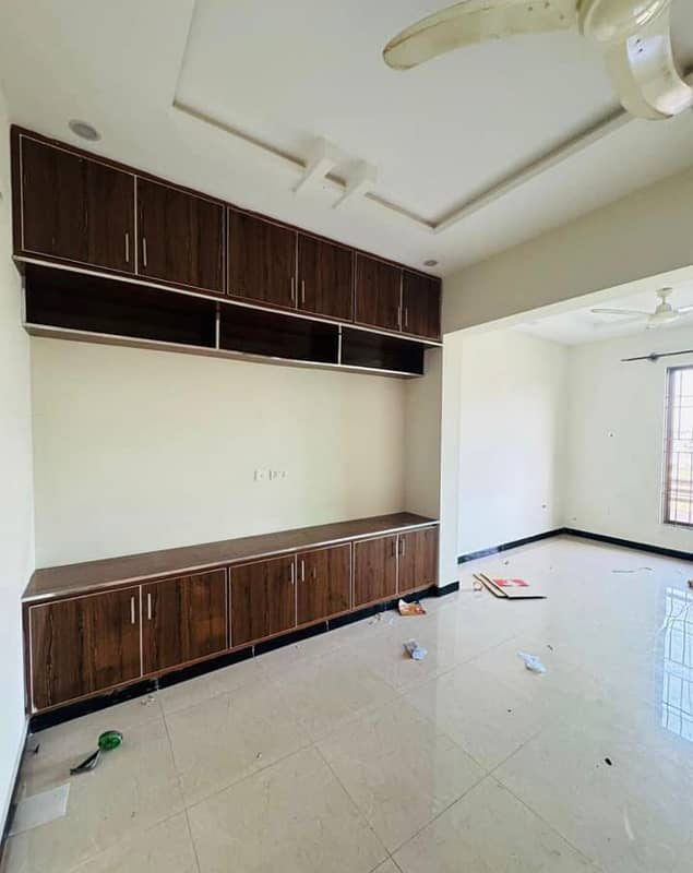 7 Marla portion for Rent in Soan Garden Islamabad 0