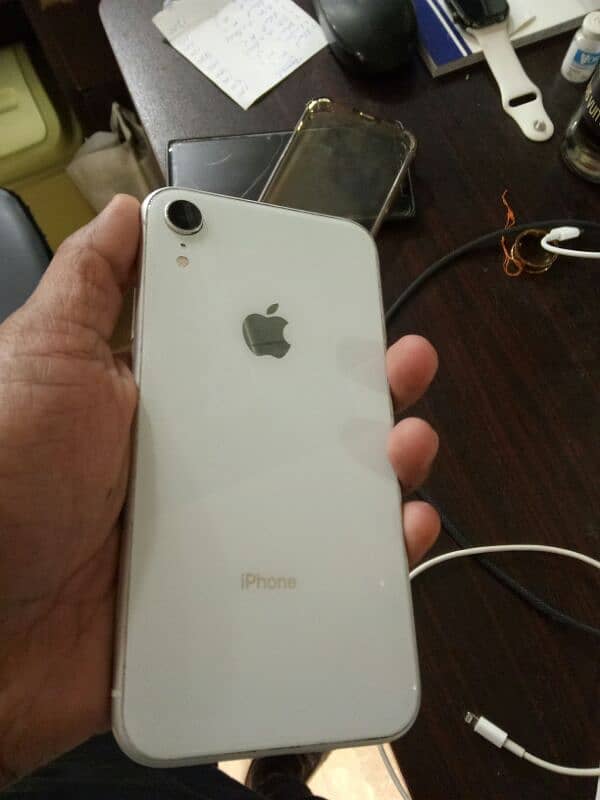 iphone xr fu 3