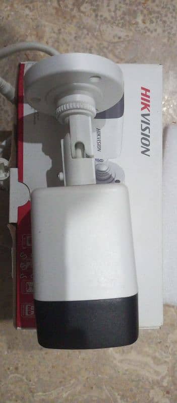 HIKVISION 1