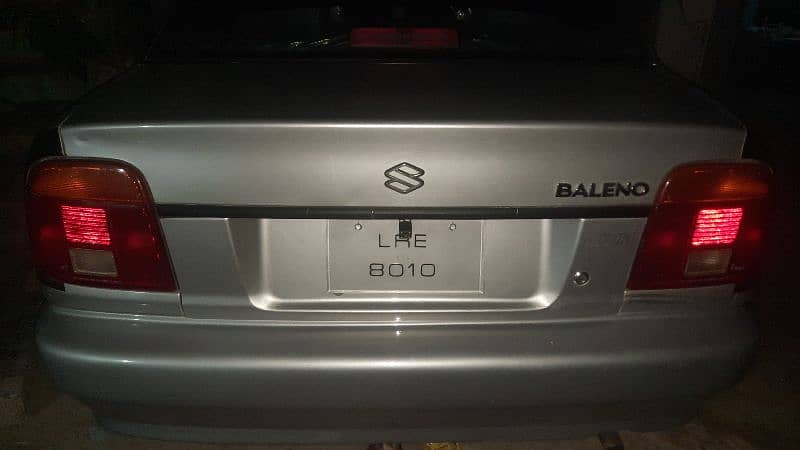 Suzuki Baleno 2002 12