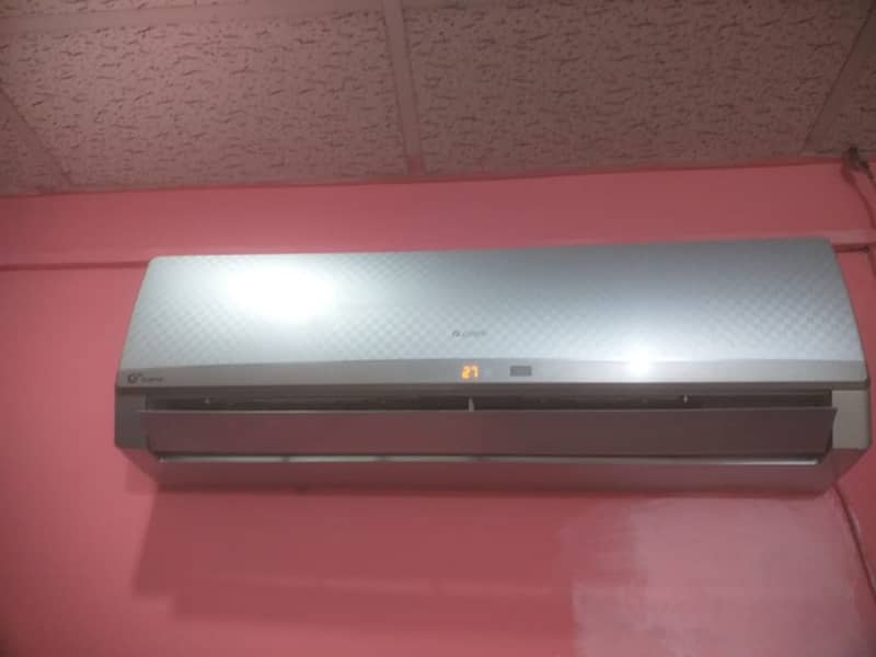 Gree Inverter 1 Ton Split AC 2